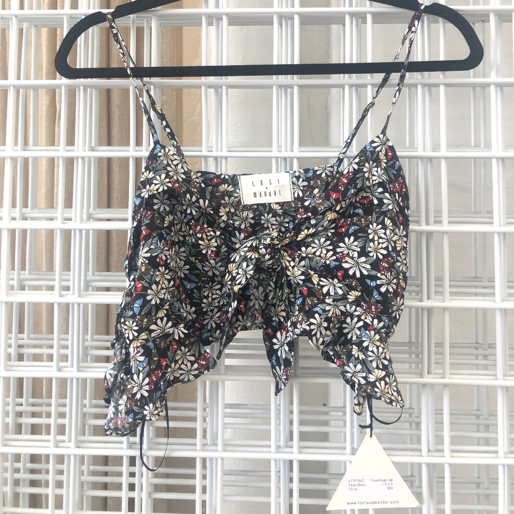 Lost + Wander Floral Crop Top